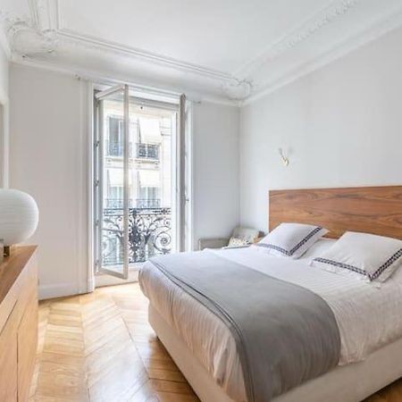 Luxury Arc Of Triumph Apartment Paris Exterior photo