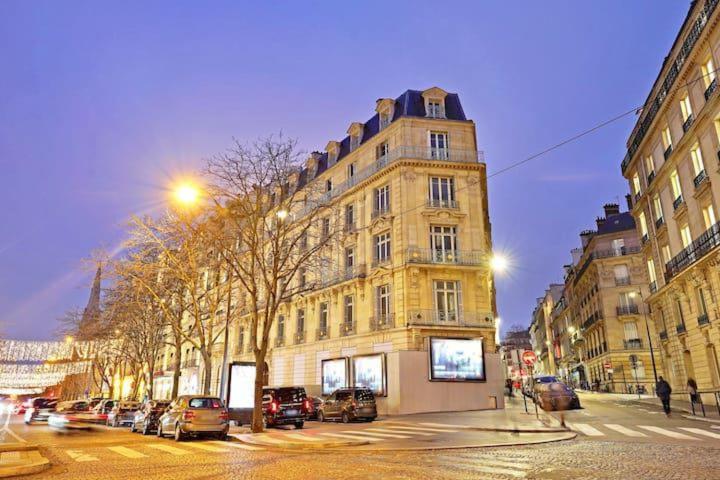 Luxury Arc Of Triumph Apartment Paris Exterior photo