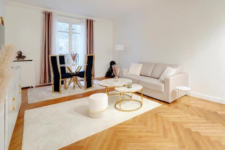 Luxury Arc Of Triumph Apartment Paris Exterior photo