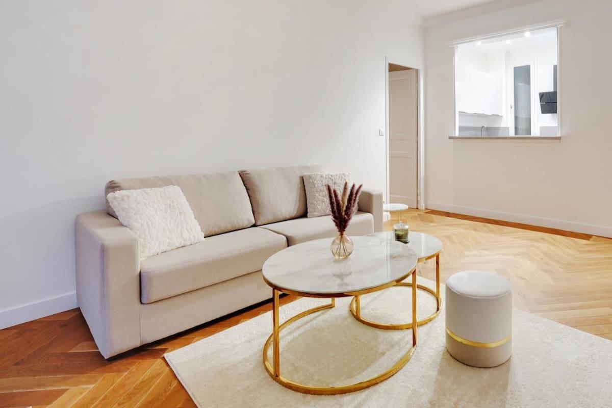 Luxury Arc Of Triumph Apartment Paris Exterior photo