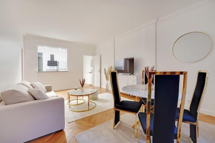 Luxury Arc Of Triumph Apartment Paris Exterior photo