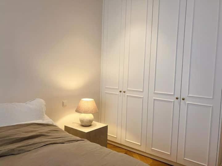 Luxury Arc Of Triumph Apartment Paris Exterior photo