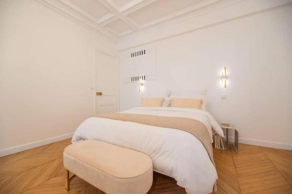Luxury Arc Of Triumph Apartment Paris Exterior photo