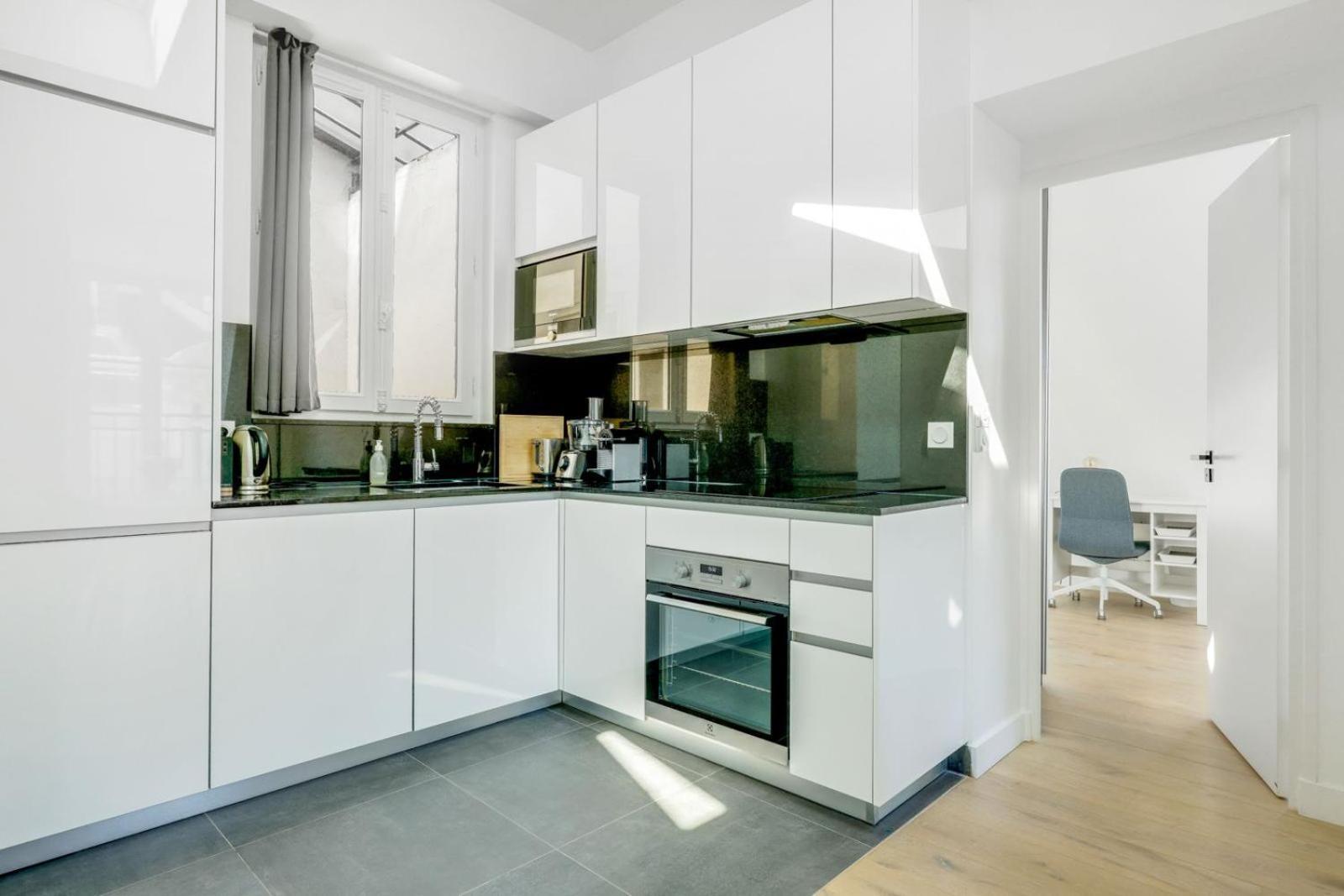 Luxury Arc Of Triumph Apartment Paris Exterior photo